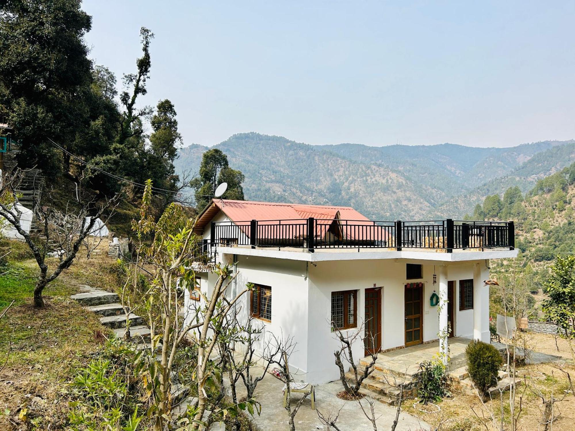 Love'S Farm, Cottage In Ramgarh Exterior photo